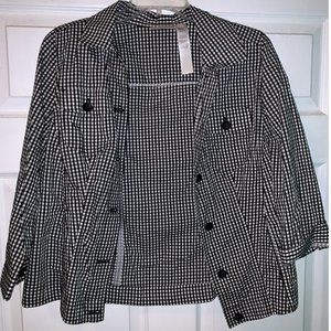CHICO'S Button Down Blouse